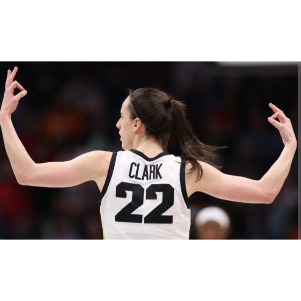 Caitlin Clark-(Iowa)-(Hawkeyes)-(White)-(Jersey)-(New Cond.)-(Size-L)-$65 - Picture 11 of 11